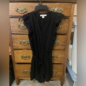 Monteau Los Angeles Sleevless Romper Size M